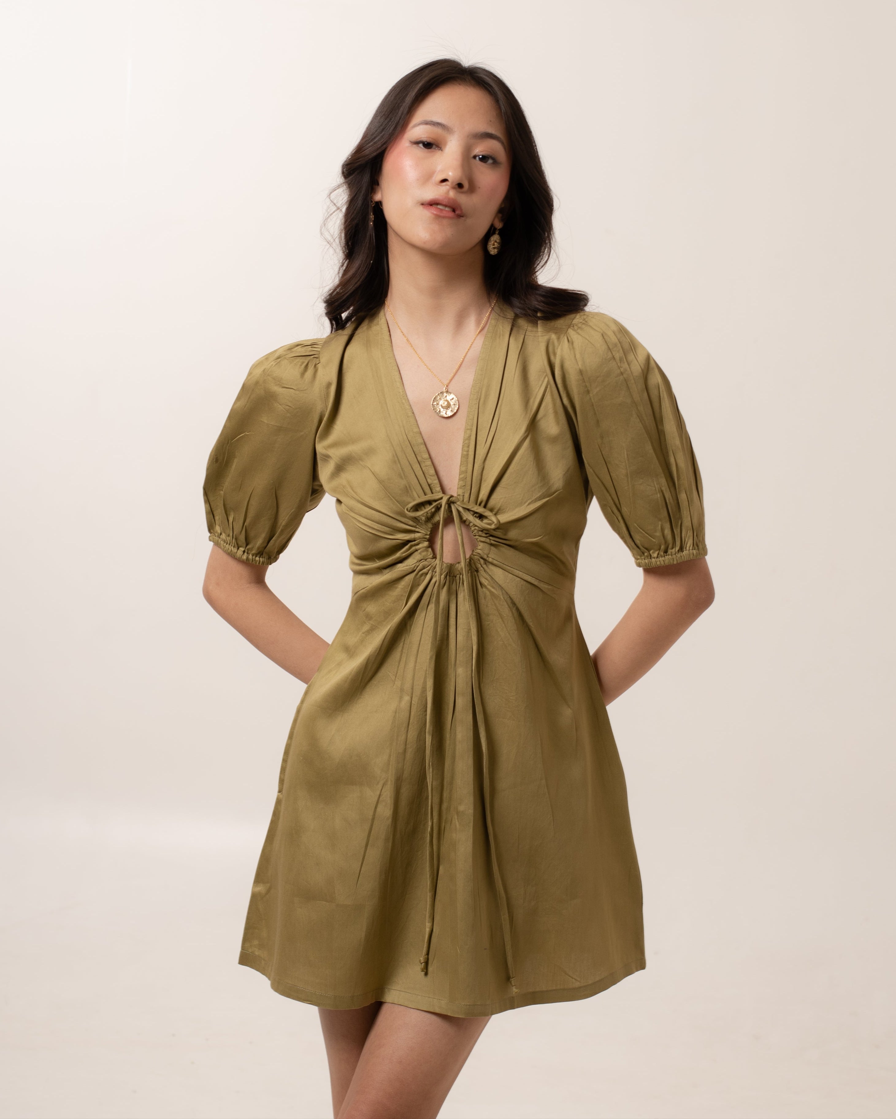 Oliven Fit-Flare Mini